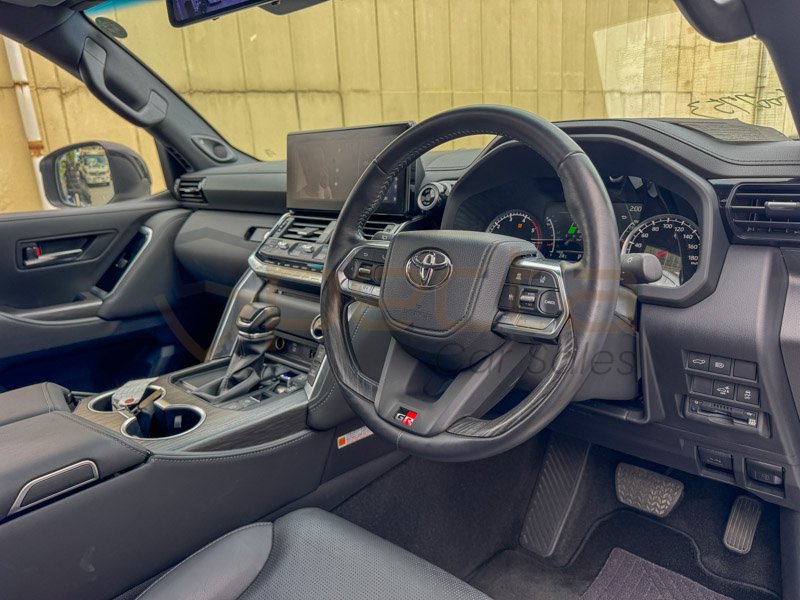 2021 Landcruiser LC300