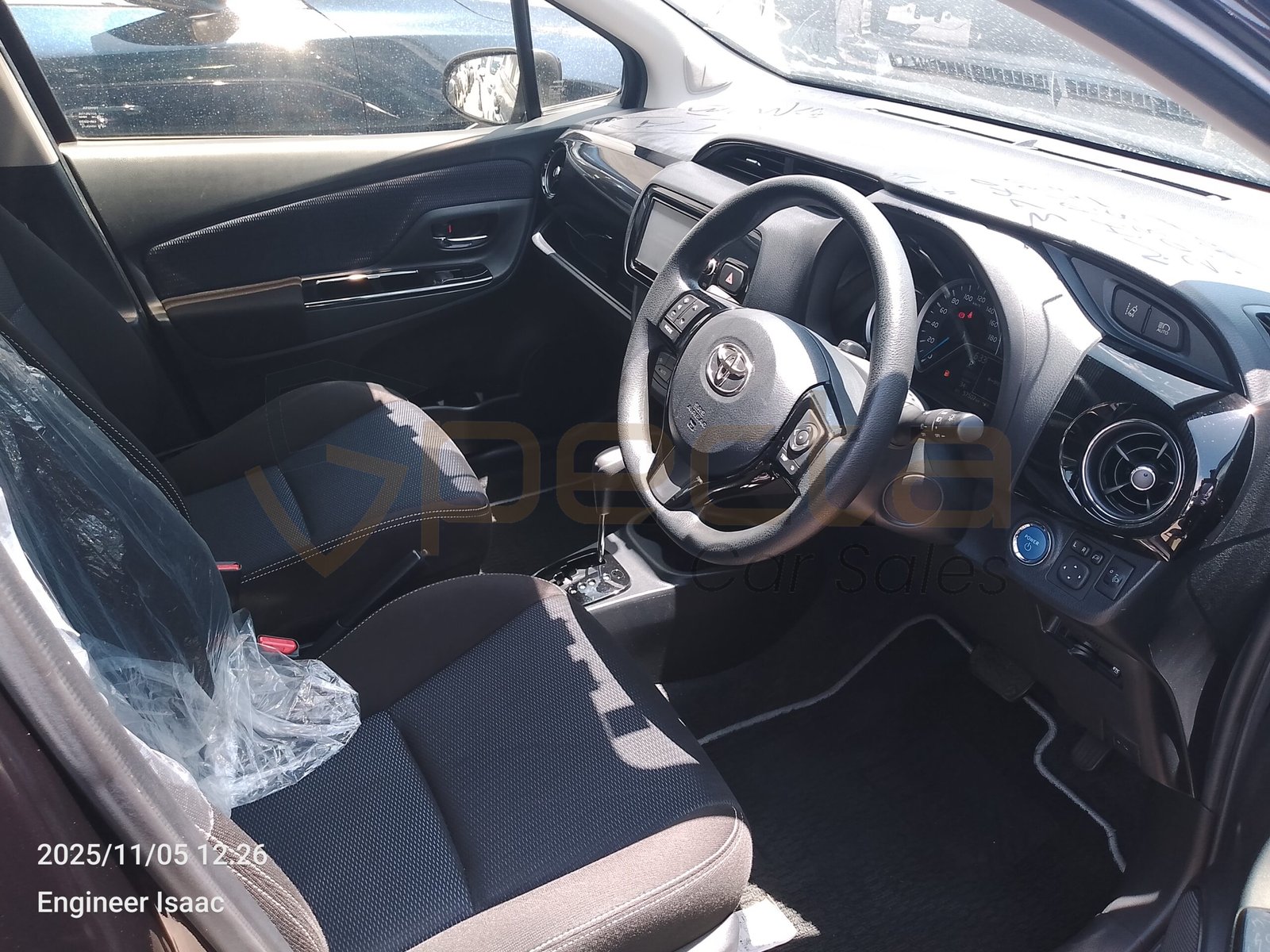 2018 Hybrid Toyota Vitz Purple 1500cc