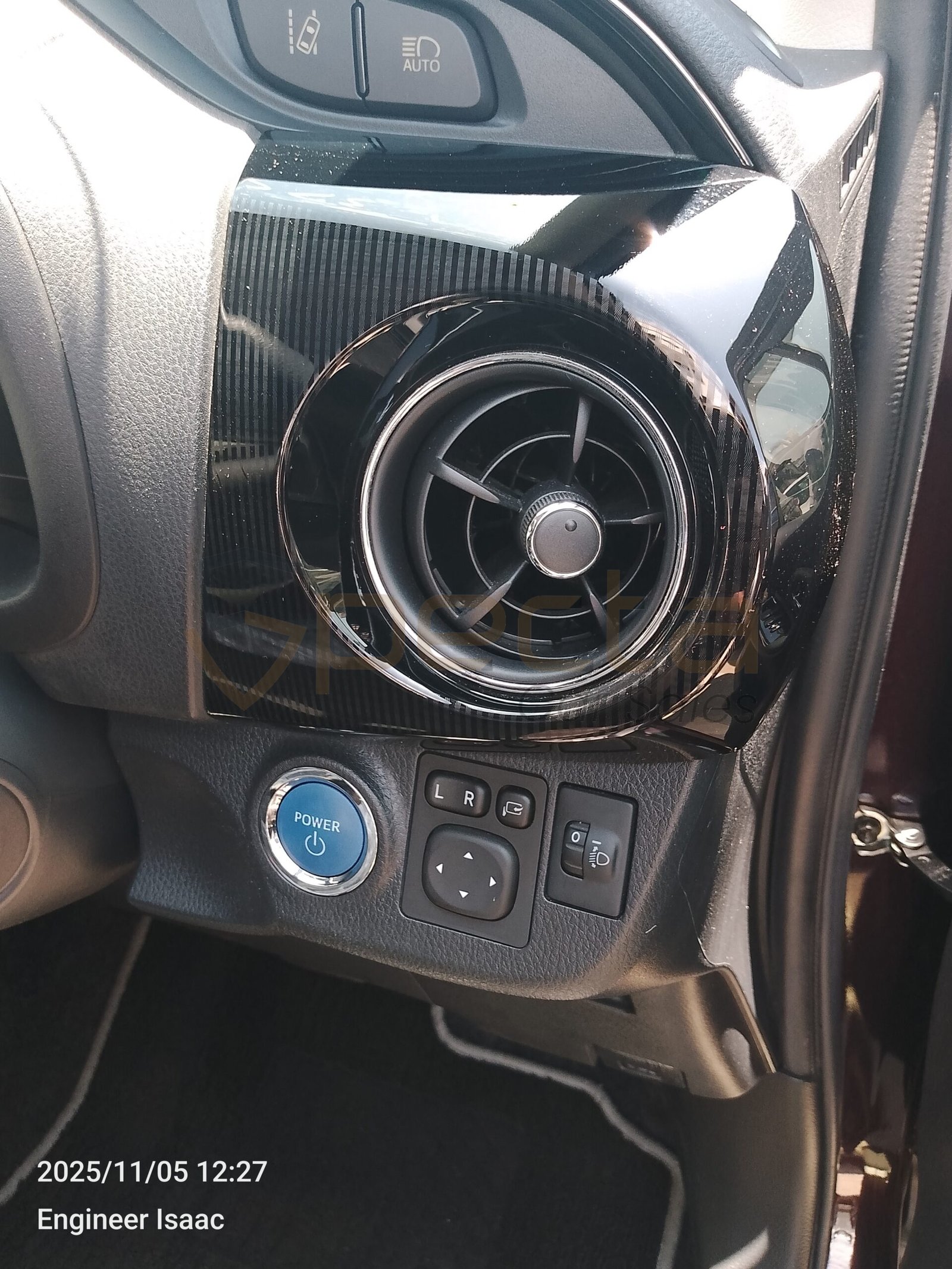 2018 Hybrid Toyota Vitz Purple 1500cc