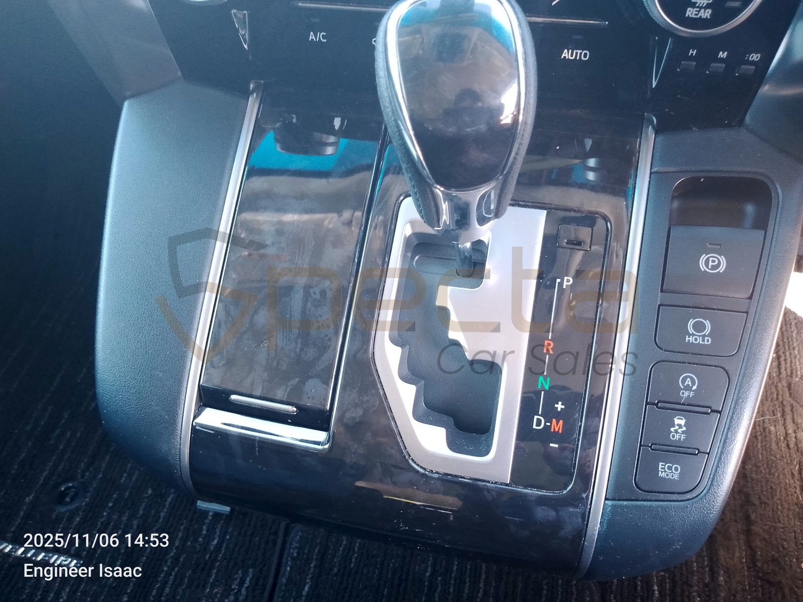 2018 Toyota Vellfire Pearl White Petrol