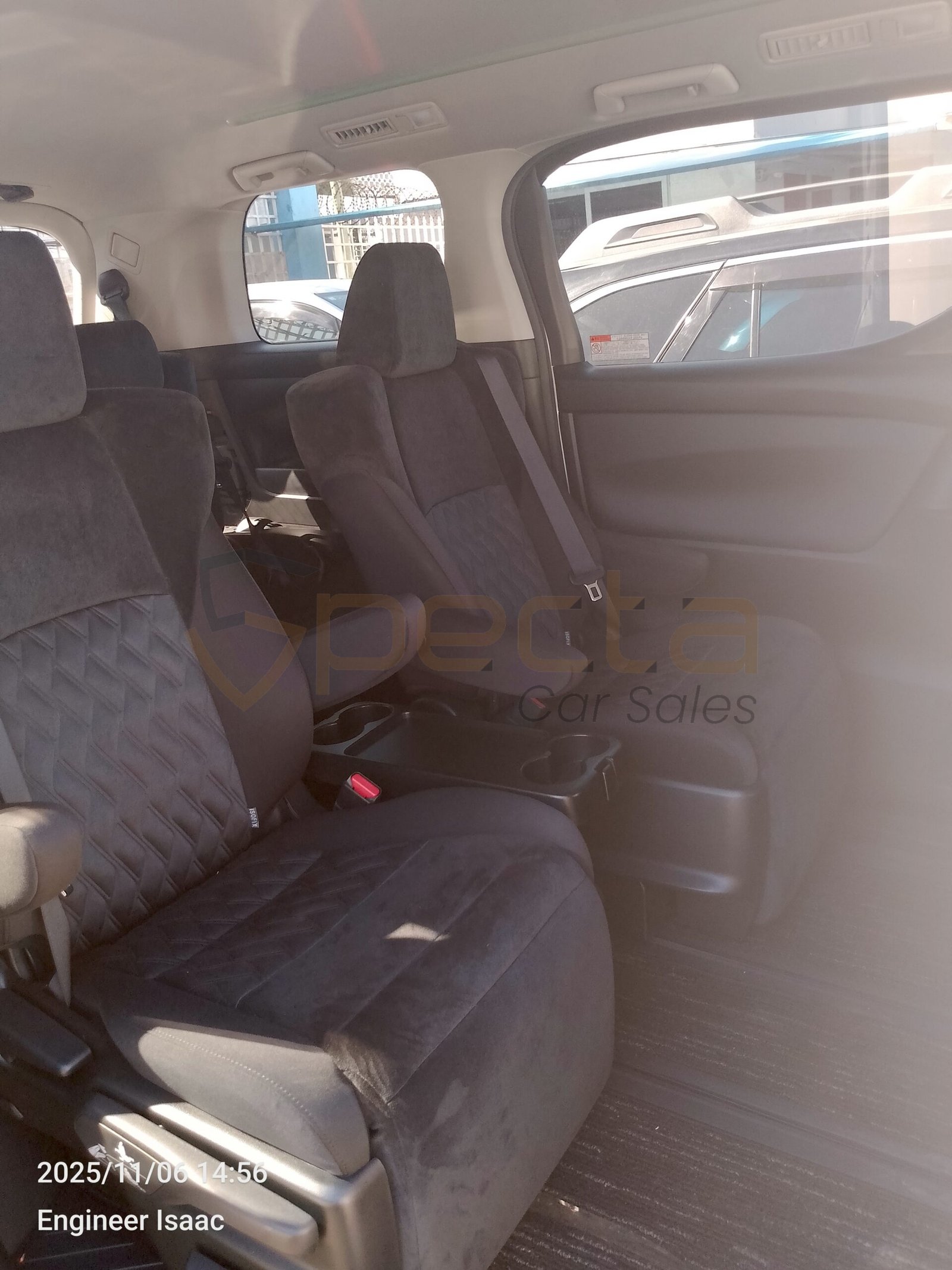 2018 Toyota Vellfire Pearl White Petrol