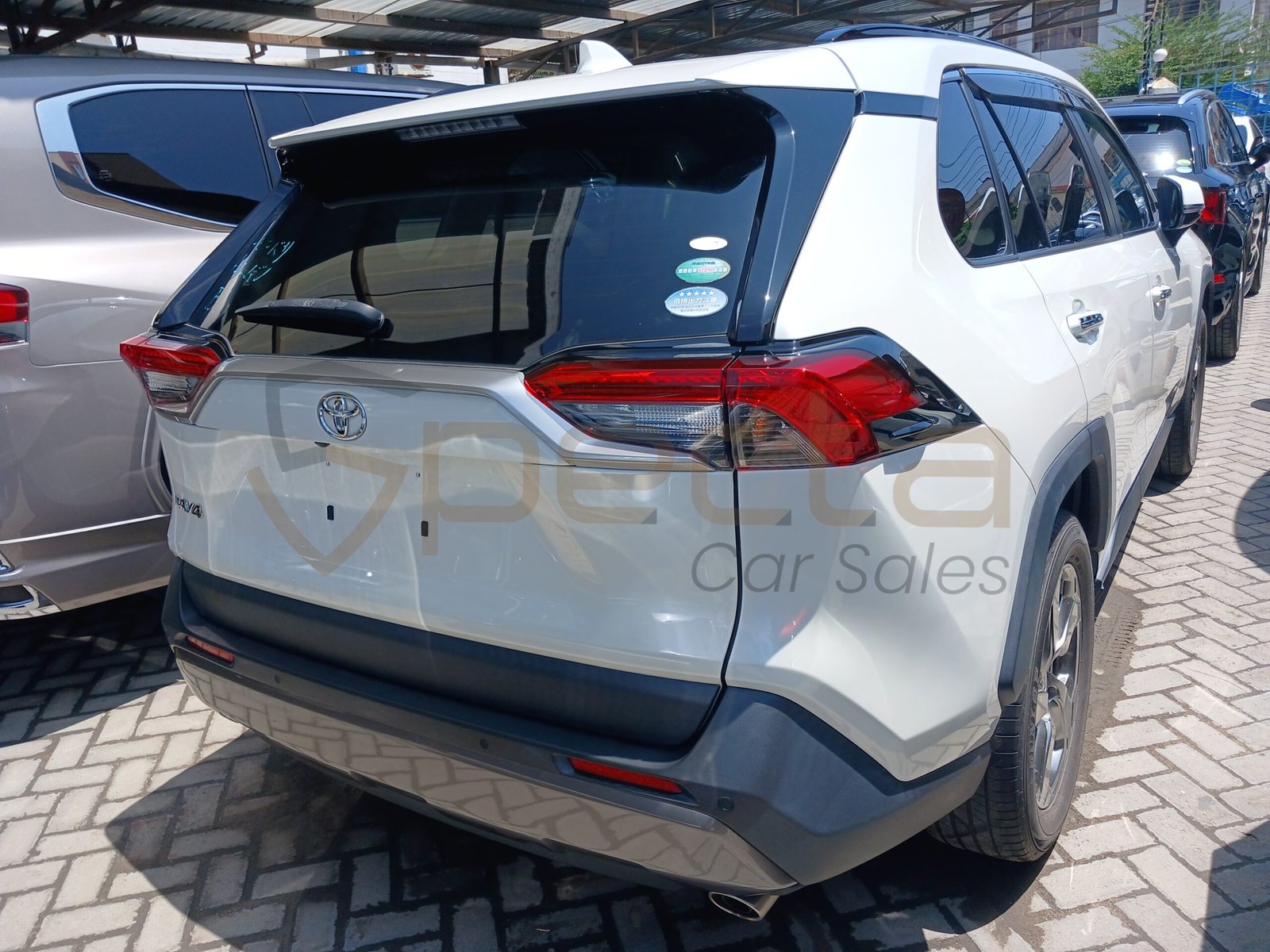 2019 Toyota Rav4 with Memory seats