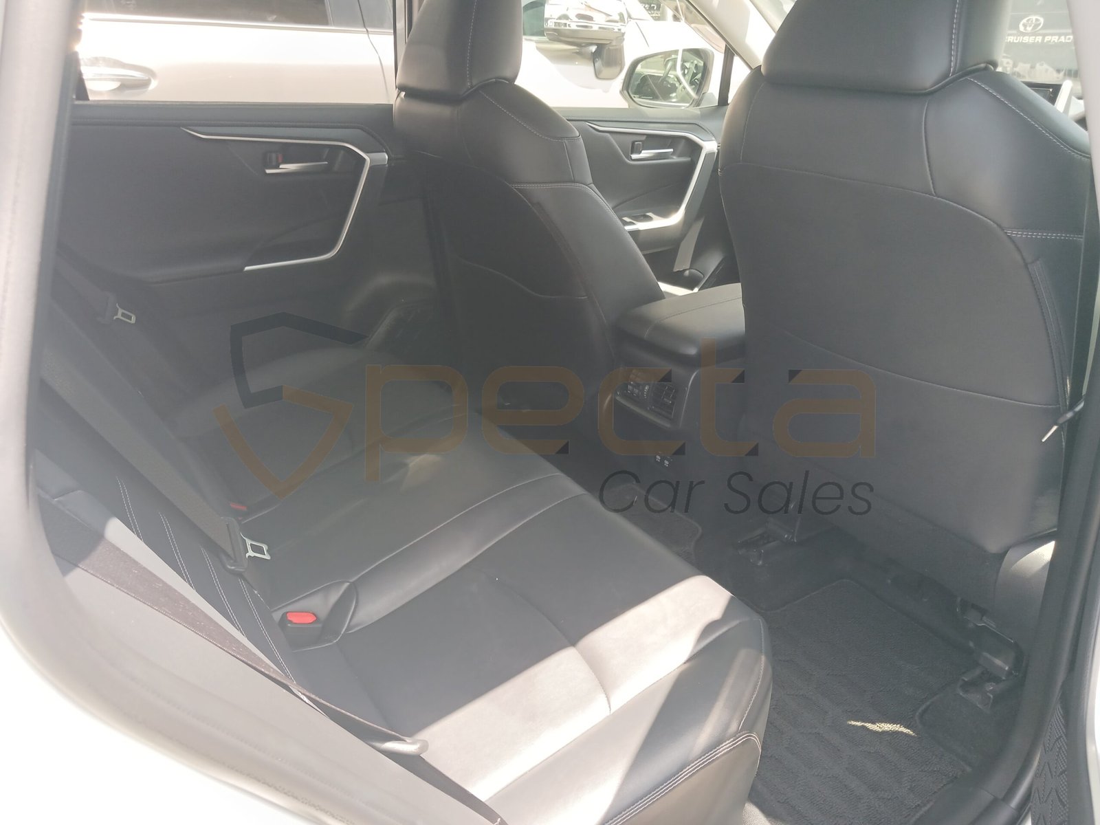 2019 Toyota Rav4 with Memory seats