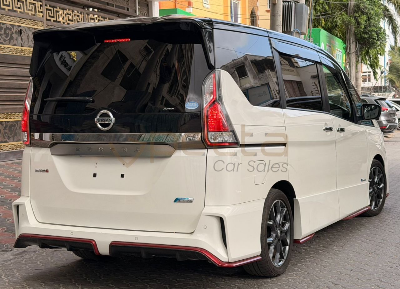 2018 Nissan Serena Nismo