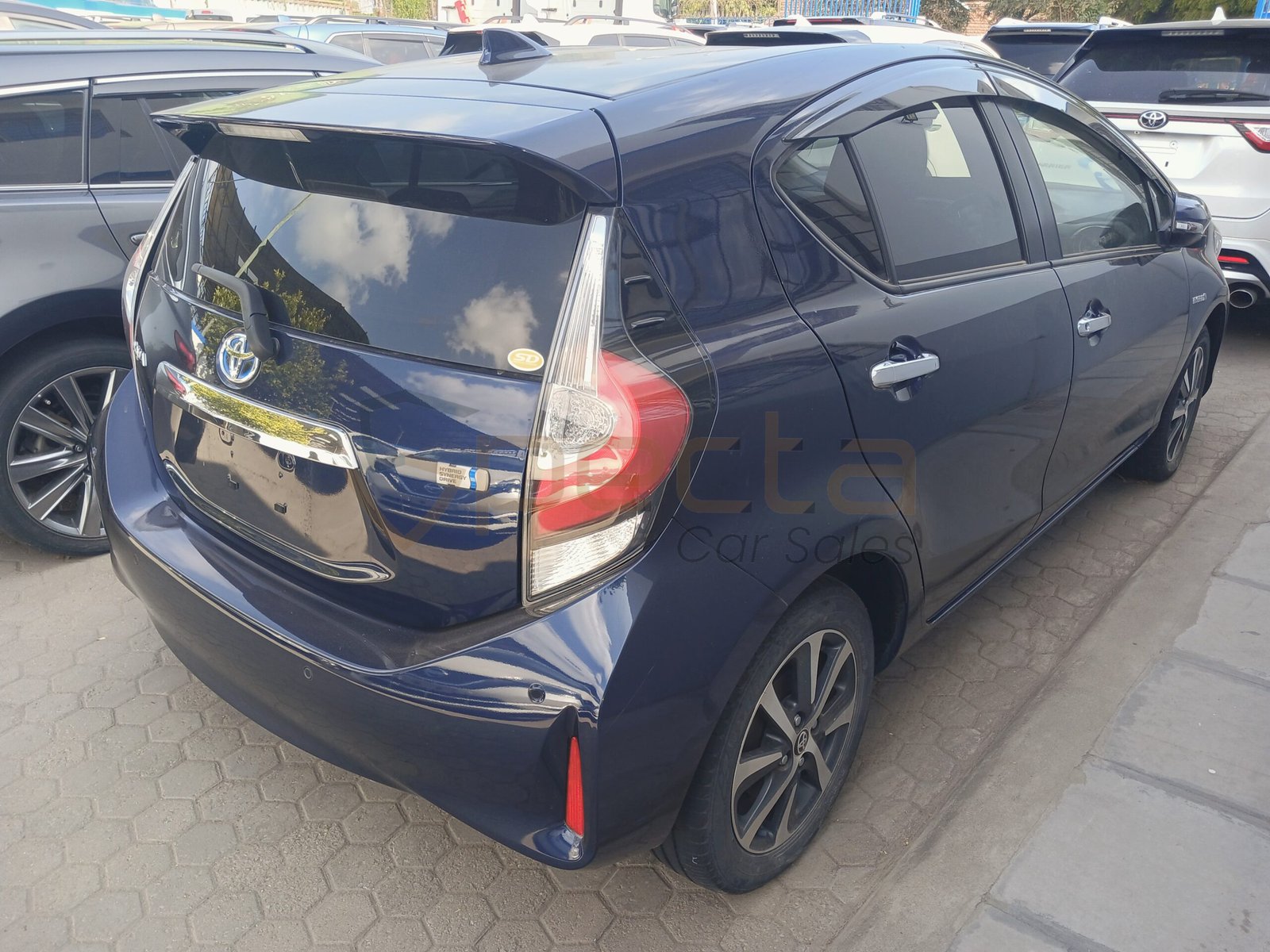 2018 Toyota Aqua New registration