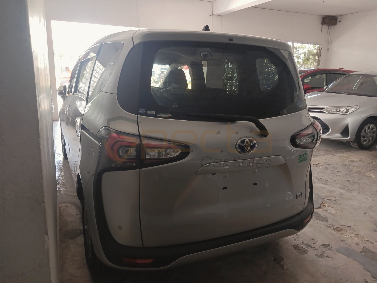 2019 Toyota Sienta 5 seats