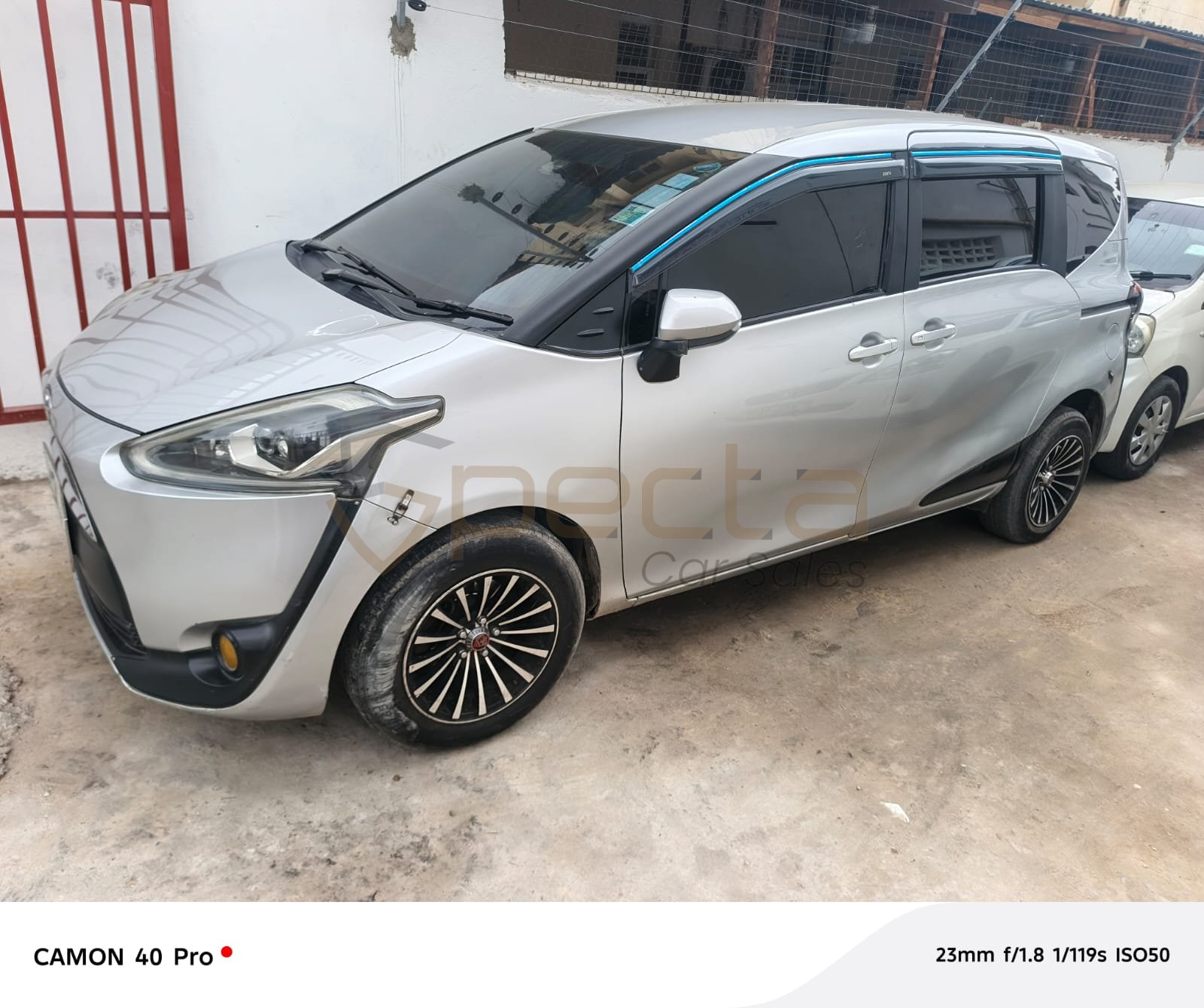 Locally Used Toyota Sienta